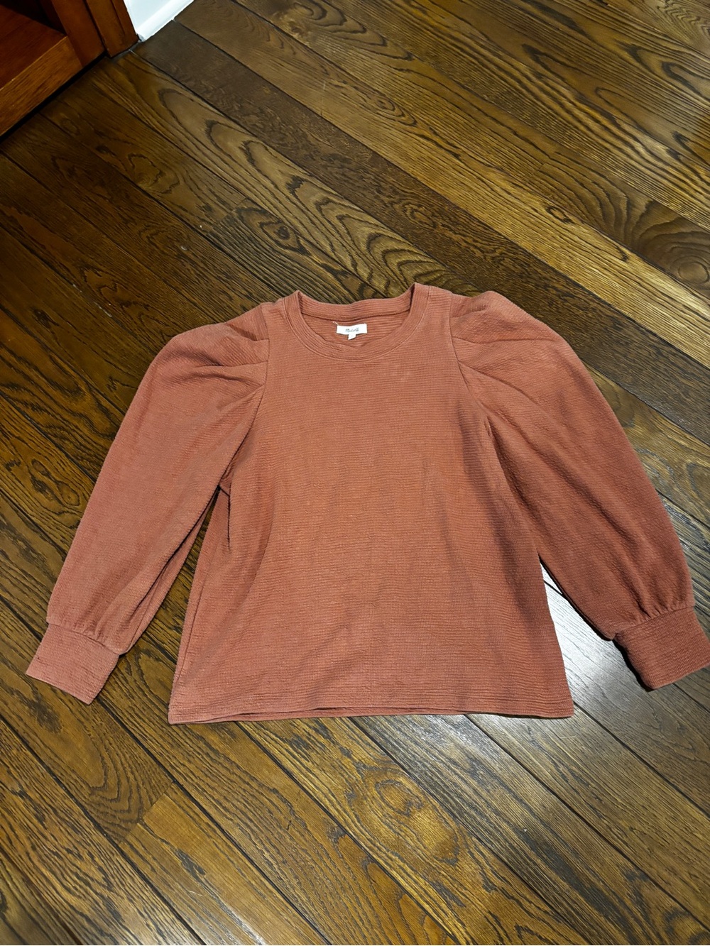 Women’s ' Puff-Sleeve Long Sleeve Top - Rust